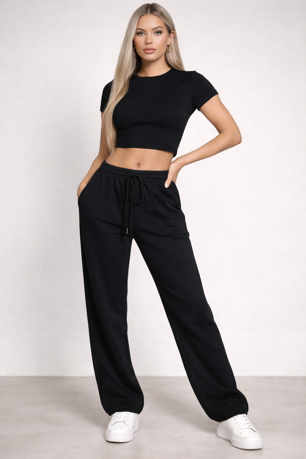 Luxe Lounge Set – Crop Top & Wide-Leg Pants